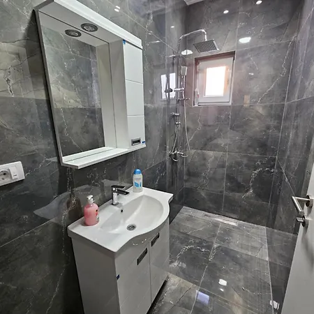 Katalina باغينا باستا